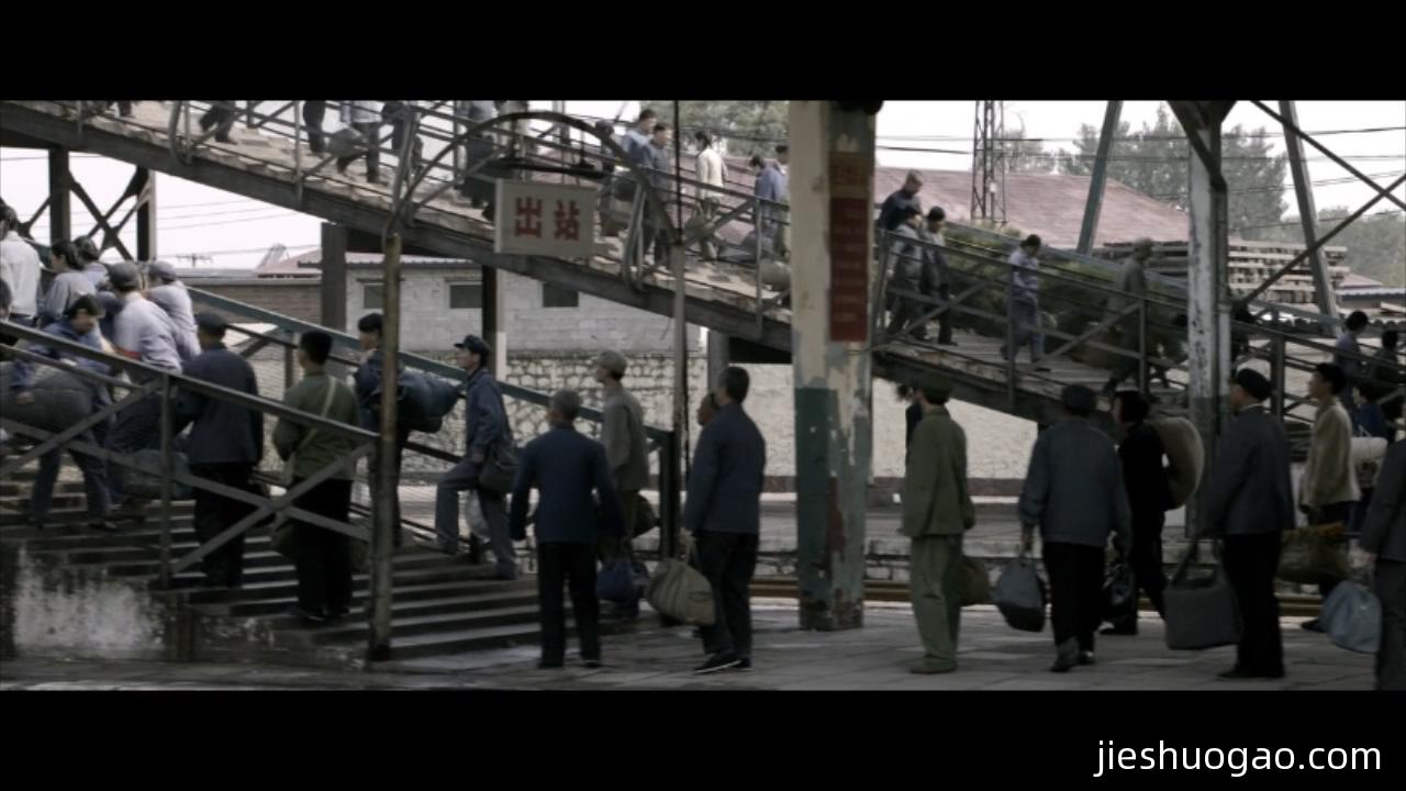 厚重平淡的中国式爱情| 2014《归来》6分钟2502字剧情解说稿-第5张图片